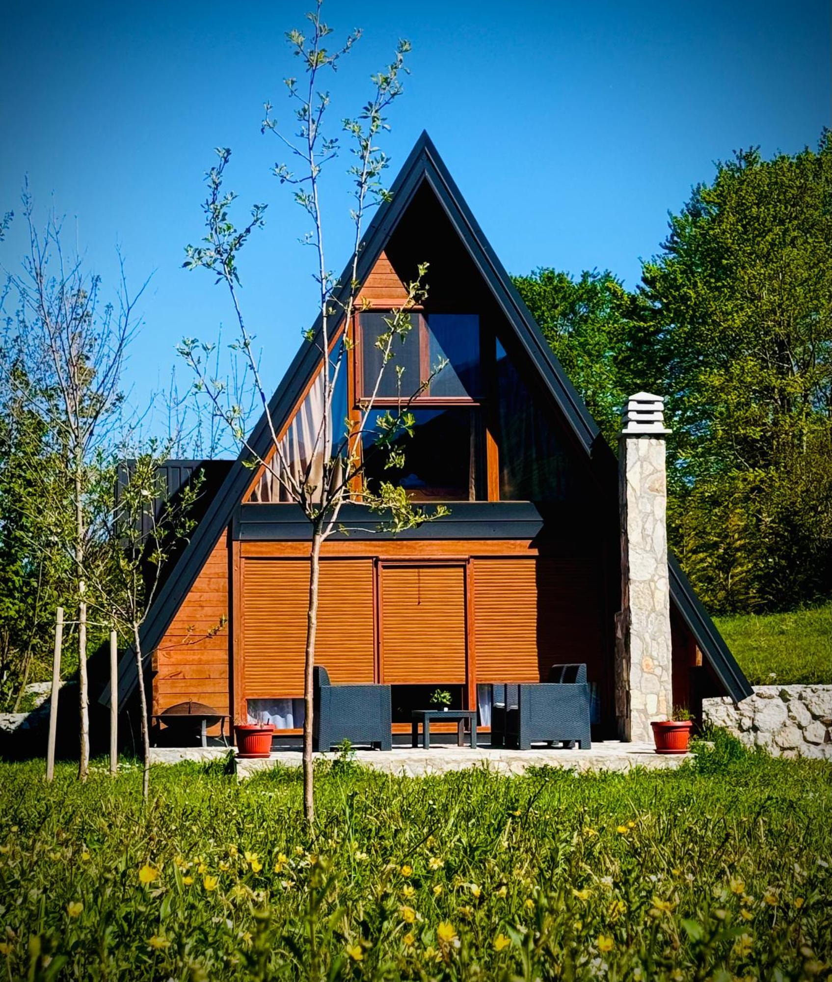Albero Casa Villa Cetinje Buitenkant foto